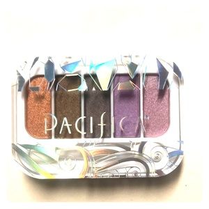 Pacifica eyeshadow set